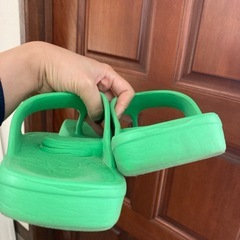 Racbaki（ラクバキ）イージーサンダル ライトグリーン Lの画像