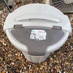 【商談中】大容量ゴミ箱(45L)の画像