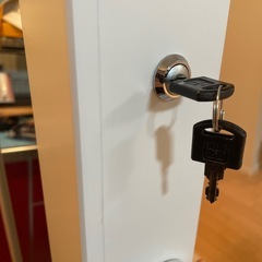 【アクセサリー収納】スタンドミラーの画像