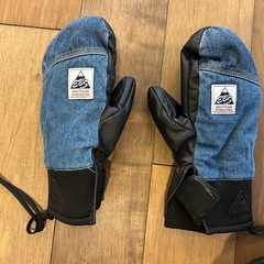 マークゴンザレス×ニューエラ　スノボセットの画像