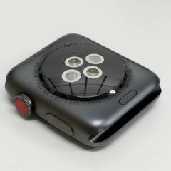 Apple Watch Nike Series 3/GPS+セルラー/42mm/A1891/スペースグレー〈MR302J/A〉の画像