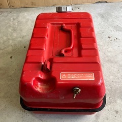 ガソリン携行缶の画像