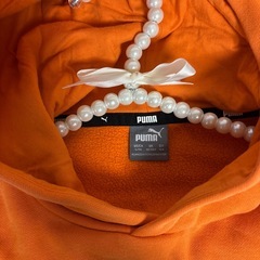 【PUMA 】裏起毛フード付きトレーナー 160cmの画像