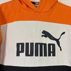 【PUMA 】裏起毛フード付きトレーナー 160cmの画像