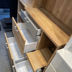 配達可【食器棚】クリーニング済み【管理番号1108】臣の画像