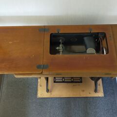 △ BROTHER ブラザー 足踏みミシン レトロ アンティークミシン Broex 色落ち？破損、部品の欠品あり 現状渡しの画像