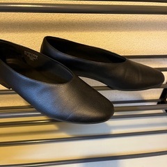 ユニクロパンプス23.5の画像