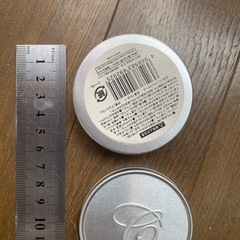 ケース　小物入れ　アンティーク　レトロ　ティン缶　インテリア　アルミケース　洋文字　エンボス シルバー　缶ケース　tin缶　　インテリアの画像