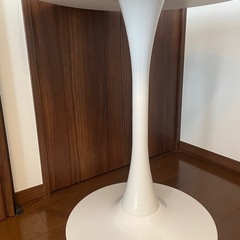 丸テーブル  白　Probasto 幅70cmの画像