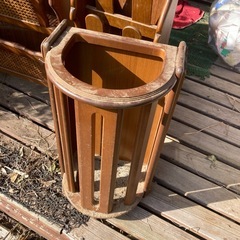 鉾田市汲上にあるマガジンラック、スリッパたて、傘立てまとめての画像