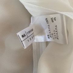 ブラウス白　美品の画像