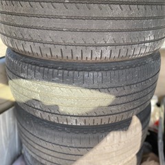 225/55/R18 タイヤホイールの画像