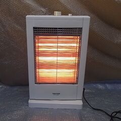 ハロゲンヒーター  速暖 首振り  TEKNOS PH-1211の画像