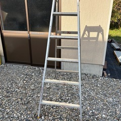 脚立　サビあり　大の画像