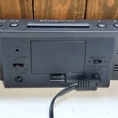 ADESSO  デジタル目覚まし時計の画像