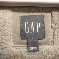🔴ポカポカ🔴メンズLサイズGAP製・裏ボアジップアップパーカー・これからの季節に！の画像