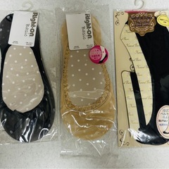 【新品】まとめ売りセトレンカ、フットカバー、ミニタオル の画像