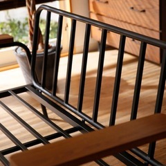 【美品】2人掛けソファ ブラウンレザー調（幅135cm）の画像