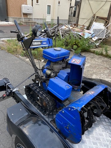ヤマハ小型除雪機