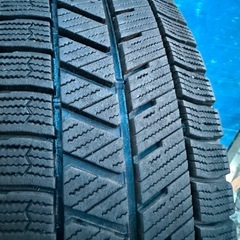 BRIDGESTONE VRX3 155/65R14スタッドレス（深溝の画像