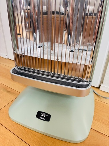 アラジン電気ストーブ