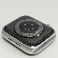 Apple Watch Series 6/GPS/44mm/A2292/シルバー〈M02D3J/A〉の画像