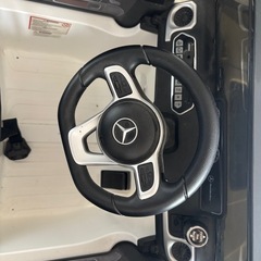 ベンツ　ジャンク品　
乗れるラジコンの画像