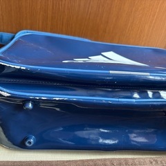 adidasスポーツバックの画像