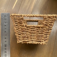 小物入れ　取手付き　ナチュラル　ケース　アンティーク　レトロ　 バスケット　 かご カゴ インテリア 籠 ディスプレイ　編み　収納　インテリア　雑貨　アンティークの画像