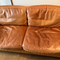 ACME Funiture FRESNO 3S フレスノソファの画像