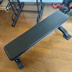 リーディングエッジの筋トレ用ベンチの画像