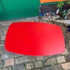 折りたたみテーブル 赤　可愛いです お取り置き不可　の画像