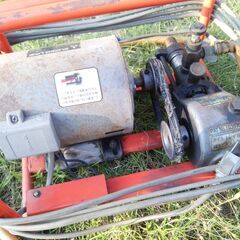 ★少々難あり★噴霧用具一式★電動噴霧器★延長ホース約40m★吸入用ホース約2m★ノズル約2.8m★バケツ約100Lの画像