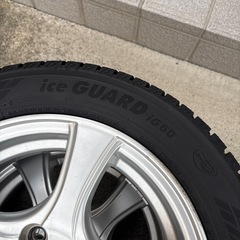 【受け渡し決定】スタッドレスタイヤホイル付き の画像