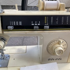 SINGER 電子ミシン 6212/6211 使用説明書付きぶぶの画像