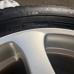 スタッドレスタイヤ(セレナで使用)の画像