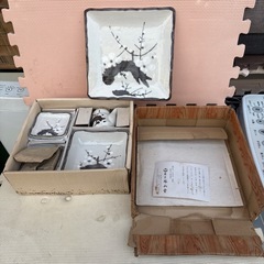 東京　鳳山堂　皿セット　　角大皿　角皿　角小皿5 醤油差し　の画像