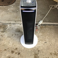 NO：4117小泉セラミックファンヒーター‼️夏季と冬季両用❣️お買い得品‼️の画像