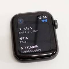 Apple Watch SE 第1世代/GPS/40mm/A2351/スペースグレー〈MKQ13J/A〉(3)の画像