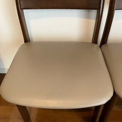 ダイニングチェアの画像