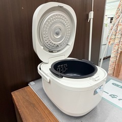USED 炊飯器 SHARP 2023年 3合
の画像