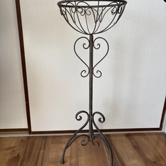 アンティーク　鉢置き❗️アイアン‼️の画像