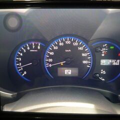 ４WDエルグランドの画像