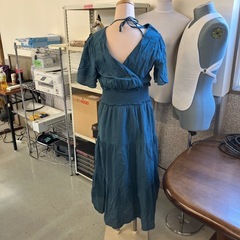 K2511-123 w closet ウエストシャーリング ティアード ワンピース サイズ表記なし 使用感ほつれ有りの画像