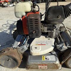 【福岡県みやま市】【福岡県みやま市】オーレック スパイダーモア SP850A 作業幅約500mm リコイル式 混合ガソリン 自走式草刈機 斜面刈の画像