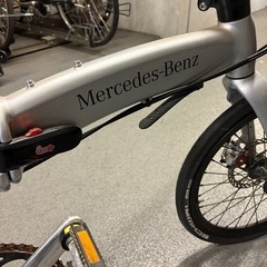 メルセデスベンツ　自転車の画像