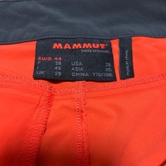 マムート　ショートパンツの画像