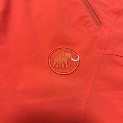 マムート　ショートパンツの画像