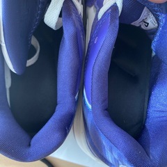 フィラ　スニーカー23.5cmの画像