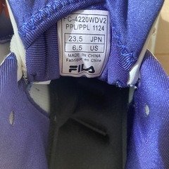 フィラ　スニーカー23.5cmの画像